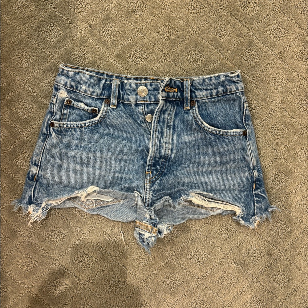 Zara jean shorts